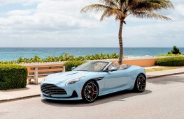 Aston Martin DB12 Volante Palm Beach Edition